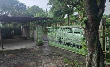 Dijual Rumah Hitungan Tanah Lokasi Solo Luas 700m2