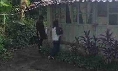 Dijual Rumah Hitungan Tanah Lokasi Solo Luas 700m2