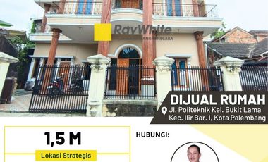 DIJUAL CEPAT RUMAH 2 LANTAI DAERAH TENGAH KOTA