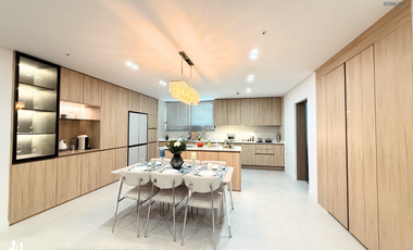 4-Bedroom Classic Unit Condominium FOR SALE