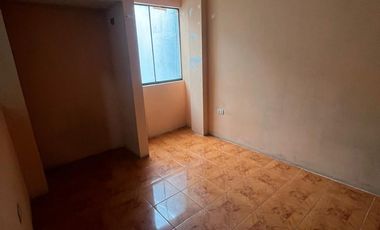 VENTA DE CASA EN URB. LAS BRISAS DE OQUENDO CALLAO 120MT 2 / 2 PISOS