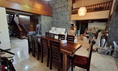 Loyola Grand Villas House for Rent
