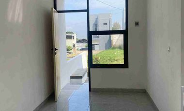 Rumah 2 Lantai Harga 1 Lantai Di Cihanjuang Bebas Biaya Legalitas