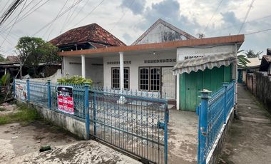 DIJUAL RUMAH STRATEGIS JALAN KAPTEN ABDULLAH PLAJU PALEMBANG