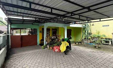 Dijual Rumah Asri, Siap Huni, Lahan Luas Dekat SPBU Jl. Wonosari KM 11