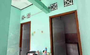 Dijual Rumah Asri, Siap Huni, Lahan Luas Dekat SPBU Jl. Wonosari KM 11