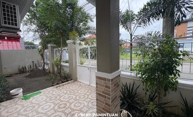 3 Bedrooms- Unfurnished House for Rent in Brgy. Mining, Angeles