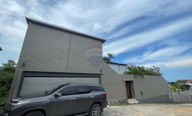 Luxurious 4BR Villa Freehold with Sea Views in Plailaem, Koh Samui