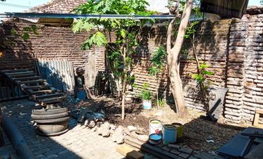 Dijual Rumah di Jl Jambu, Wage Taman, dekat Waru, Sidoarjo, Menanggal, Rungkut Surabaya