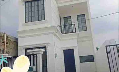 Dijual Rumah Baru 2 lantai di Kota Bogor dengan desain American Classic