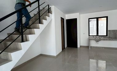 Di sewakan rumah garden avenue