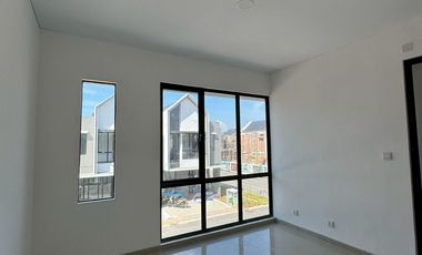 Di sewakan rumah garden avenue