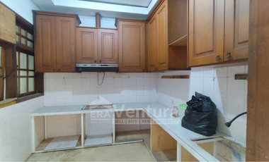 disewakan rumah cocok untuk kantor/ rukan atau tempat tinggal di sidosermo pdk, dekat margorejo, jemursari