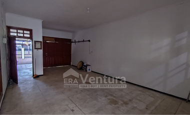 disewakan rumah cocok untuk kantor/ rukan atau tempat tinggal di sidosermo pdk, dekat margorejo, jemursari