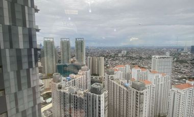 For rent Office SOHO Capital Podomoro City Central Park Kantor premium di kawasan bisnis Central Park, Jakarta Barat.