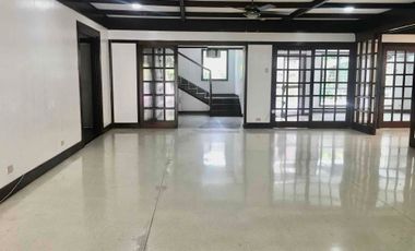 Dasmarinas Makati bungalow house for lease