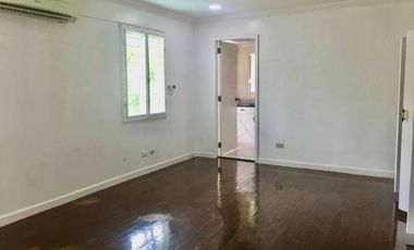 Dasmarinas Makati bungalow house for lease