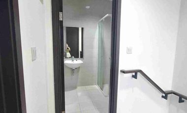 disewakan rumah milenial pik 2 uk 4.5x10 vinly siap huni