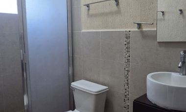 Renta casa Puente moreno en cluster con alberca