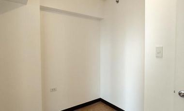 For Rent 2 Bedrooms Unfurnished in Allegra Garden Place, Pasig Blvd. Brgy. Bagong Ilog Pasig City.