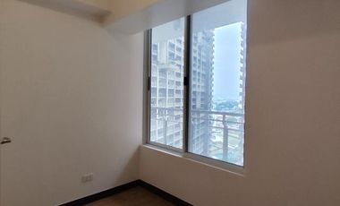 For Rent 2 Bedrooms Unfurnished in Allegra Garden Place, Pasig Blvd. Brgy. Bagong Ilog Pasig City.