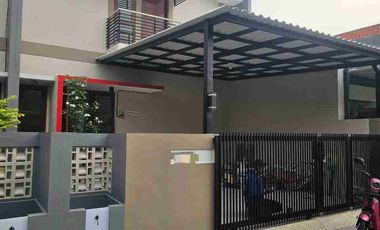 Rumah Baru Wisma Bungurasih belakang SMAN 15 Surabaya dekat Masjid Al-Akbar