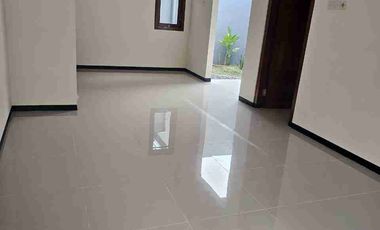 Rumah Baru Wisma Bungurasih belakang SMAN 15 Surabaya dekat Masjid Al-Akbar