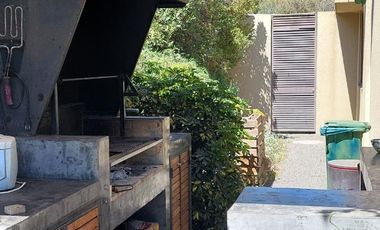 Excelente Y Amplia Casa Piedra Roja Colegio Aleman