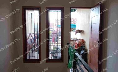 Dijual cepat rumah 2 lantai , SHM,Bebas banjir, Kebon Jeruk