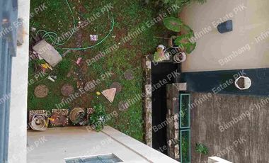 Dijual cepat rumah 2 lantai , SHM,Bebas banjir, Kebon Jeruk