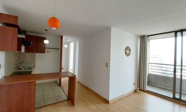 Cómo Departamento 2 Dormitorios 1 baño + Bodega A Pasos Metro Santa Ana