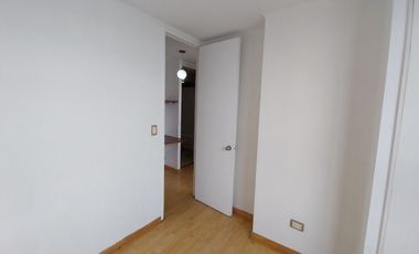 Cómo Departamento 2 Dormitorios 1 baño + Bodega A Pasos Metro Santa Ana