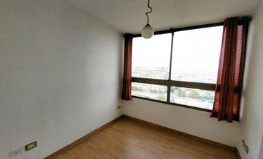 Cómo Departamento 2 Dormitorios 1 baño + Bodega A Pasos Metro Santa Ana