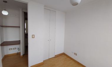 Cómo Departamento 2 Dormitorios 1 baño + Bodega A Pasos Metro Santa Ana