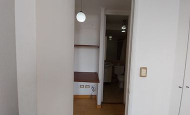 Cómo Departamento 2 Dormitorios 1 baño + Bodega A Pasos Metro Santa Ana
