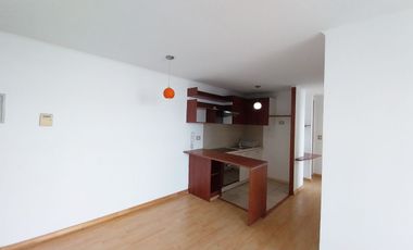 Cómo Departamento 2 Dormitorios 1 baño + Bodega A Pasos Metro Santa Ana