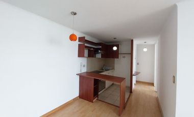 Cómo Departamento 2 Dormitorios 1 baño + Bodega A Pasos Metro Santa Ana