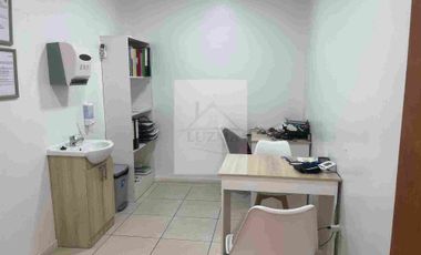 Vendo excelente casa comercial