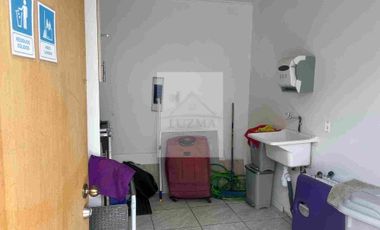 Vendo excelente casa comercial