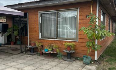 Casa  con patio, centro de Lomas Coloradas, San Pedro de la Paz, Región Bio Bio