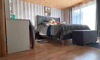 Casa  con patio, centro de Lomas Coloradas, San Pedro de la Paz, Región Bio Bio