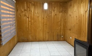 Casa  con patio, centro de Lomas Coloradas, San Pedro de la Paz, Región Bio Bio