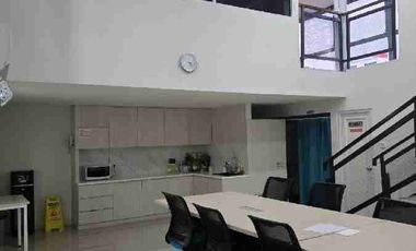 Dijual / Disewakan Gedung 4 Lt di Jati Negara  Lt 720 m2 lb 1.200 m2 parkir mobil 10, parkir motor 20, survei yuk