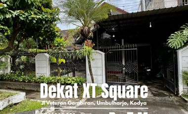 rumah Tepi jalan raya veteran Umbulharjo