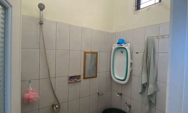 Rumah Mewah 3 Lantai Puri Tamansari