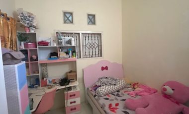 Rumah Mewah 3 Lantai Puri Tamansari