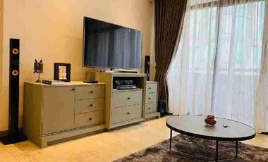 Disewakan Apartemen Slipi Grogol Senayan Type 3 +2br + 2+1 km luas 117 m2 ada full furniture, siap huni, survei yuk