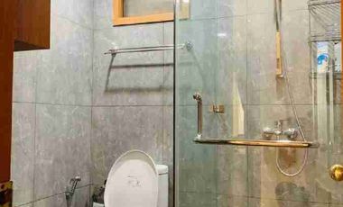 Disewakan Apartemen Slipi Grogol Senayan Type 3 +2br + 2+1 km luas 117 m2 ada full furniture, siap huni, survei yuk