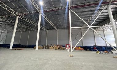 Vía Daule Bodega de 2850 m² y de 5,700 mts2 Ideal Centro de Distribución y Logística, almacenamiento o bodegaje
