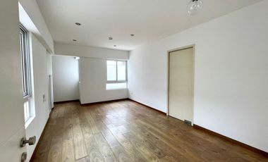 LINDO DEPARTAMENTO PRIMER PISO ELEVADO - MODERNO - SIN MUEBLES - VISTA INTERNA A JARDINES - 3 DORMITORIOS - 1 COCHERA